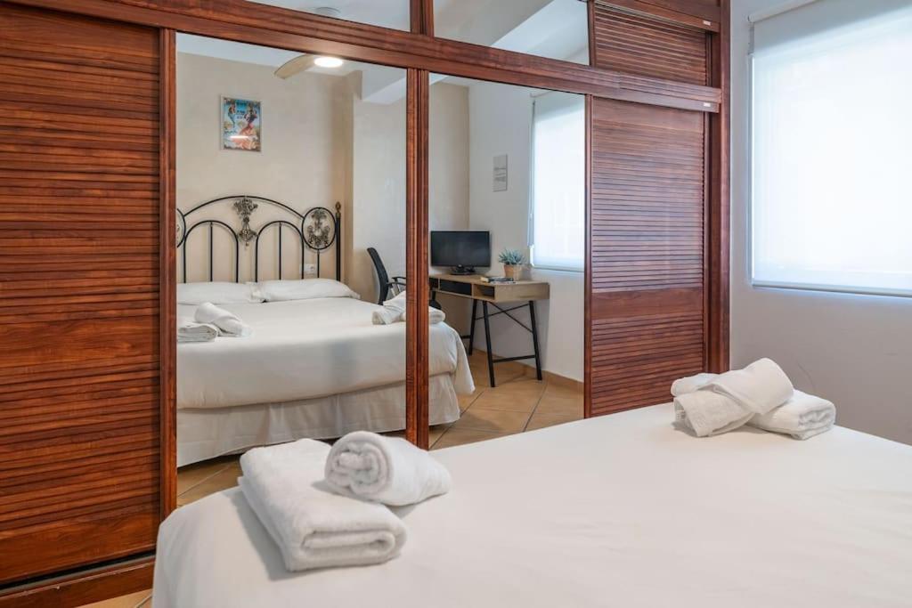 Encantador Apartamento Cerca Del Mar Malaga Exterior photo